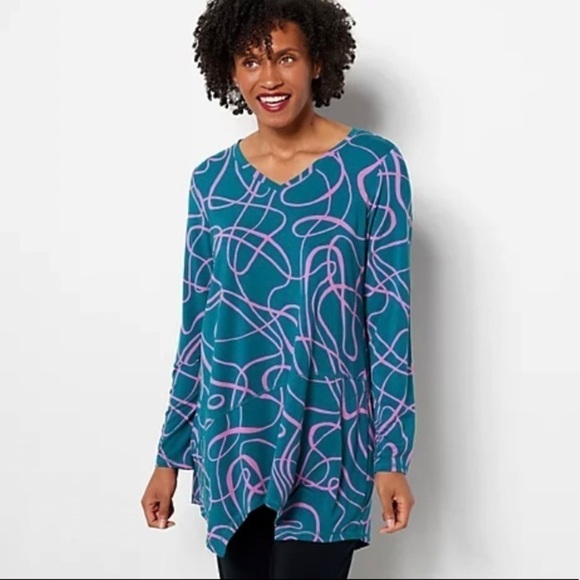 𝅺New Logo by Lori Goldstein Rayon 230 Scribble Print V-Neck Top New NWOT - Picture 2 of 12